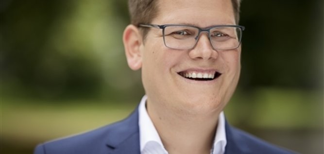 Porträtaufnahme Bürgermeister Sebastian Wysocki