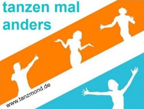 Vier weiße Silhouetten von tanzenden Personen vor orange-blauem Hintergrund mit dem Text 'tanzen mal anders' und der Webadresse 'www.tanzmond.de'.