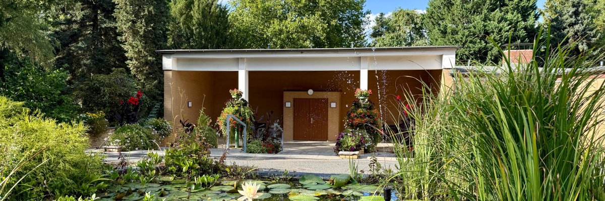 Brunnen Friedhof Lohstraße Rathaus Bad Vilbel Eingang